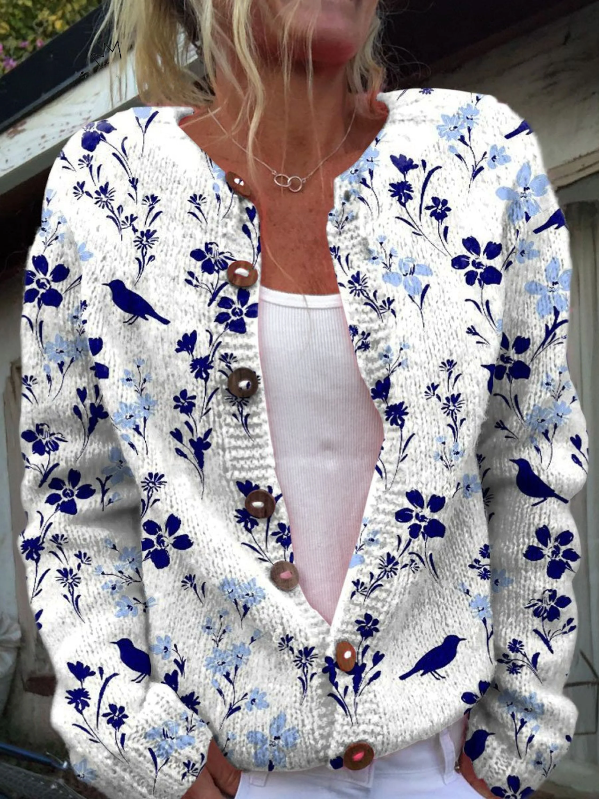 Hanneke | Wit vest met marineblauwe bloemen