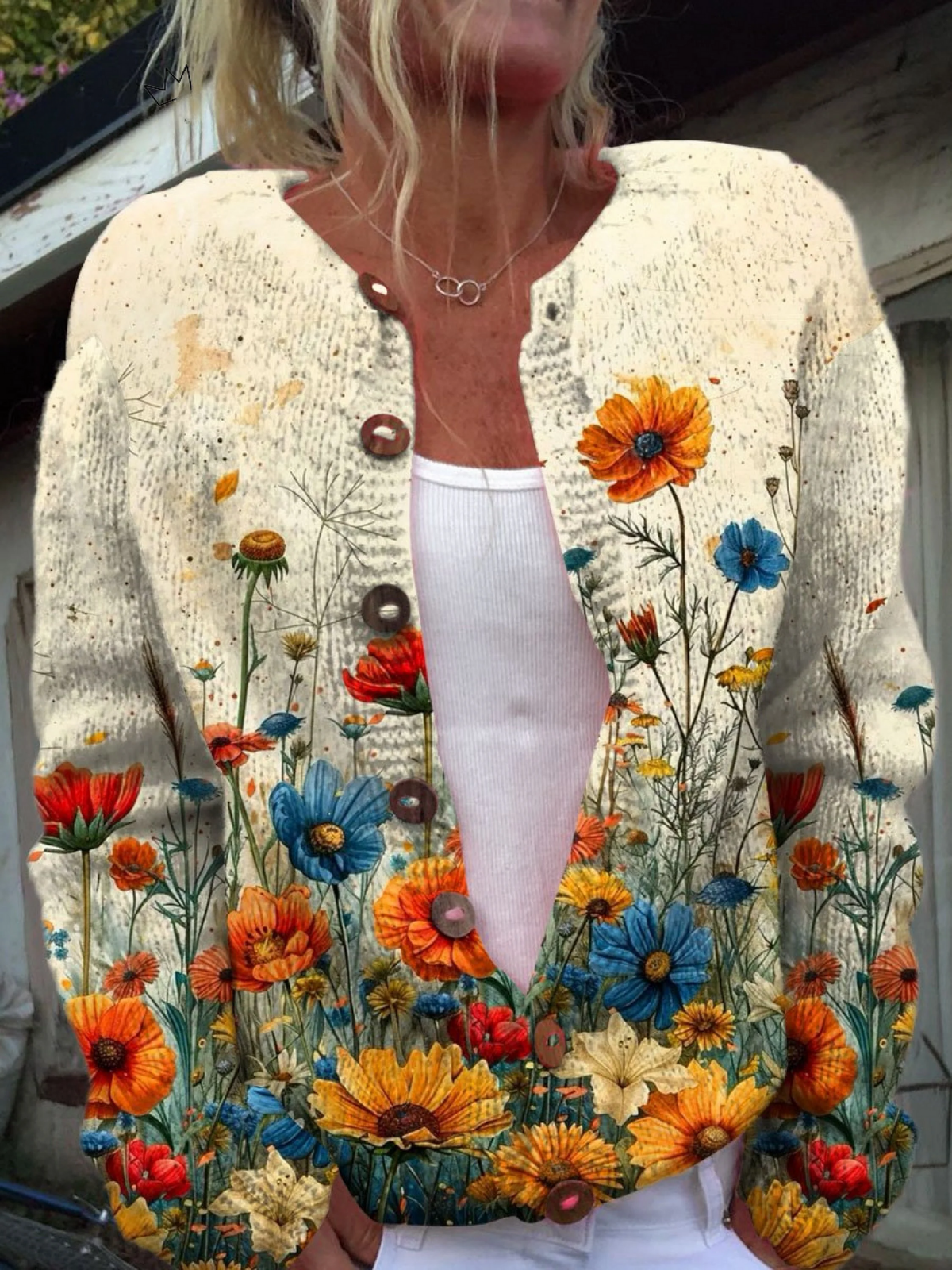 Tineke | Crème vest met wilde bloemen